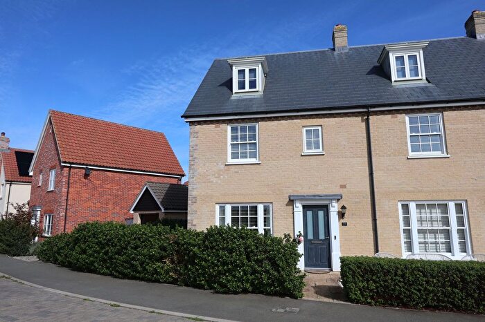 3 Bedroom Terraced House For Sale In Elderberry Close, Ely, CB6
