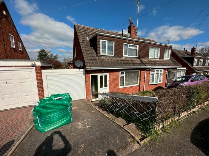 3 Bedroom Semi-Detached House To Rent In Sales Lane, Burton-On-Trent, DE15