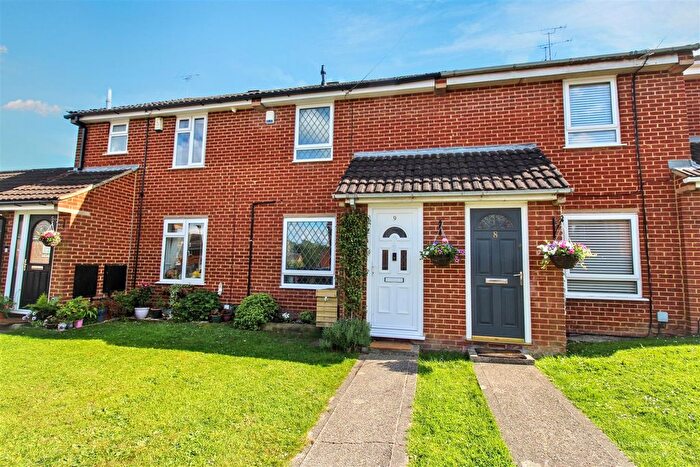 2 Bedroom Terraced House For Sale In Minton Close, Tilehurst, Reading, RG30
