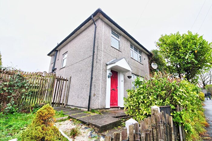 3 Bedroom Semi Detached House For Sale In Withins Lane, Bolton, BL2