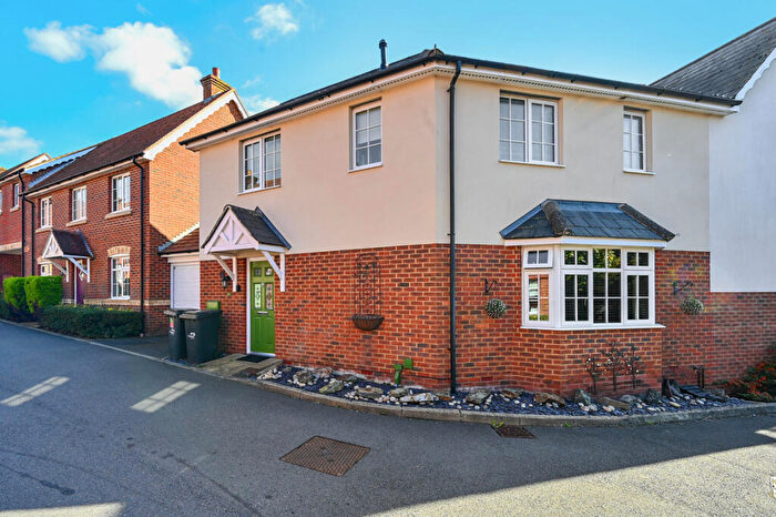 3 Bedroom Semi-Detached House For Sale In Conquest Drive, Hailsham, BN27