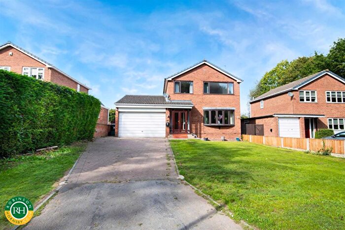 3 Bedroom Semi-Detached House For Sale In , Cadeby Road, Sprotbrough, Doncaster, DN5