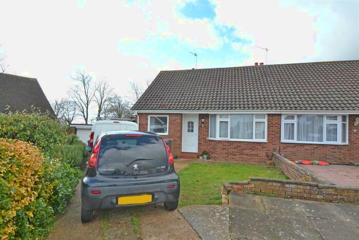 2 Bedroom Bungalow To Rent In Foredown Close, Portslade, BN41