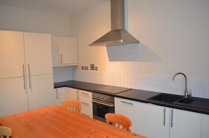 7 Bedroom Property To Rent In North Terrace, Newcastle Upon Tyne, NE2