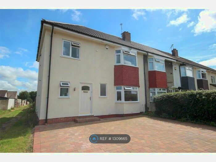 5 Bedroom End Of Terrace House To Rent In Branksome Drive, Filton, Bristol, BS34
