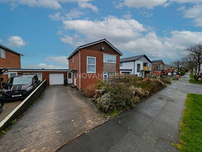 3 Bedroom Detached House For Sale In Upland Drive, Plymouth, PL6