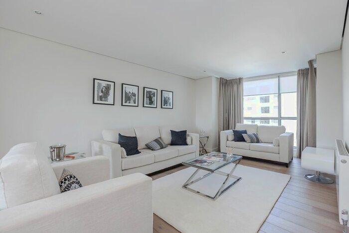 3 Bedroom Flat To Rent In Merchant Square East, London W2