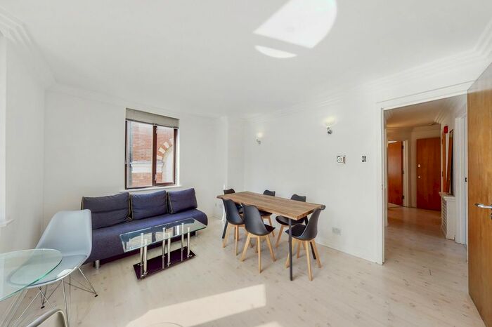 2 Bedroom Flat To Rent In Bloomfield Court, Mayfair, W1K