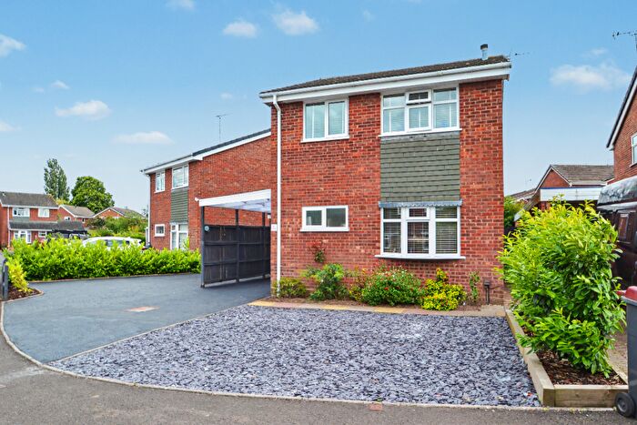 3 Bedroom Detached House For Sale In Stretton Avenue, Newport, TF10