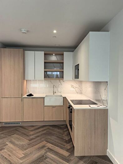 1 Bedroom Flat To Rent In Bower House, London, NW9