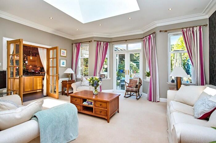 4 Bedroom Semi-Detached House For Sale In Hillhouse Road, Edinburgh, EH4