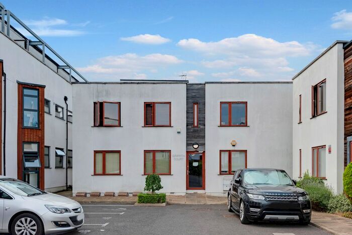 1 Bedroom Flat To Rent In Madoc Close, London, NW2