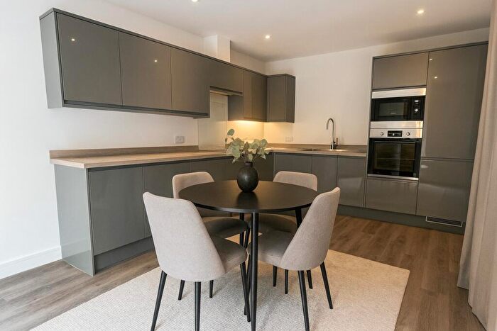 3 Bedroom Detached House For Sale In Walworth Road, Picket Piece, Andover, SP11