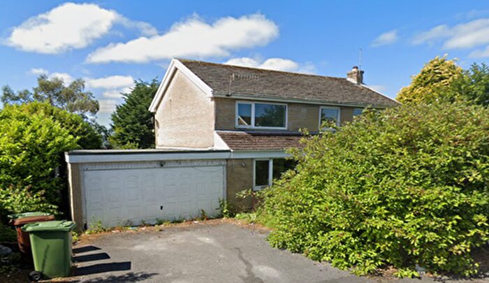 4 Bedroom Detached House For Sale In Meadow Close, Burnley, Lancashire, BB10