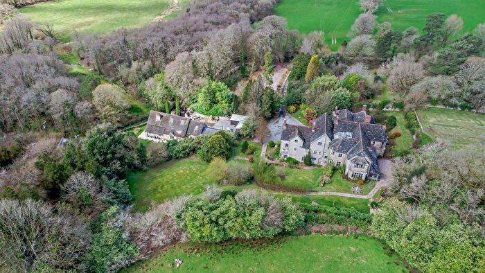 14 Bedroom Hospitality For Sale In Derwydd Road, Ammanford, SA18