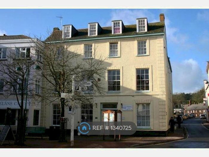 1 Bedroom Flat To Rent In London House, Wiveliscombe, TA4