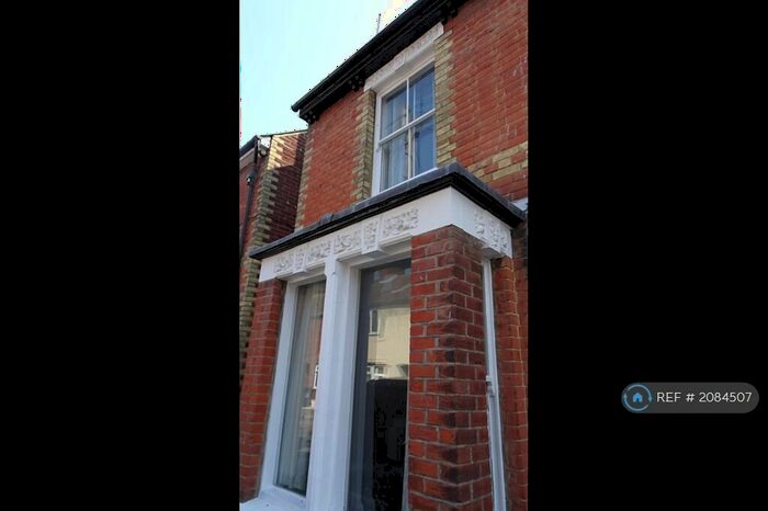 4 Bedroom End Of Terrace House To Rent In Albert Road, Canterbury, CT1