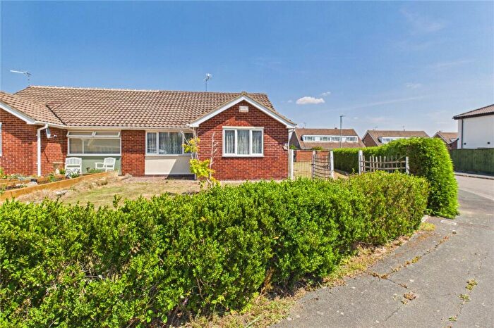 3 Bedroom Bungalow For Sale In Hadrians Close, Coleview, Swindon, SN3