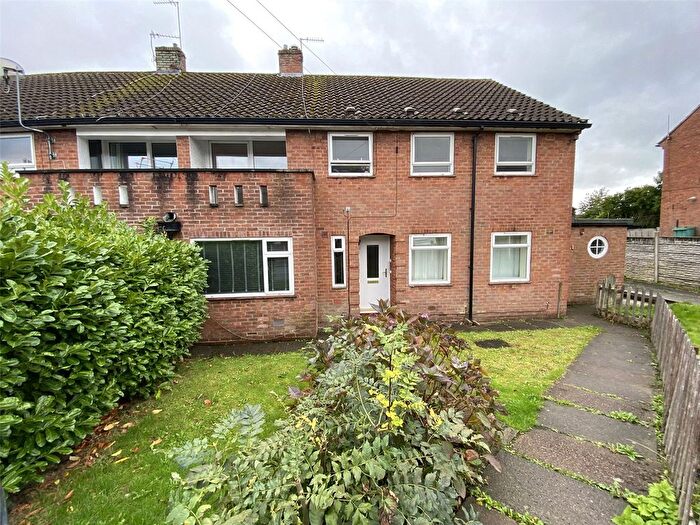 2 Bedroom Flat For Sale In Windsor Place, Dawley, Telford, Shropshire, TF4