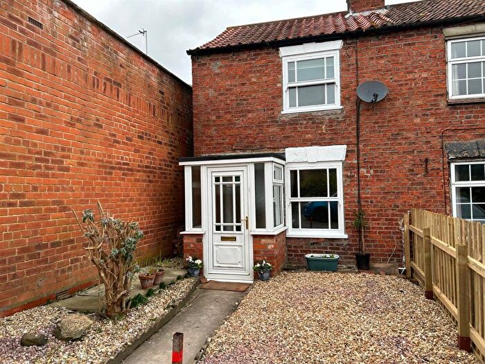 2 Bedroom End Of Terrace House To Rent In South Terrace, Louth, LN11