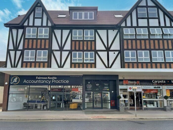 1 Bedroom Flat To Rent In Fairway, Petts Wood, Orpington, BR5