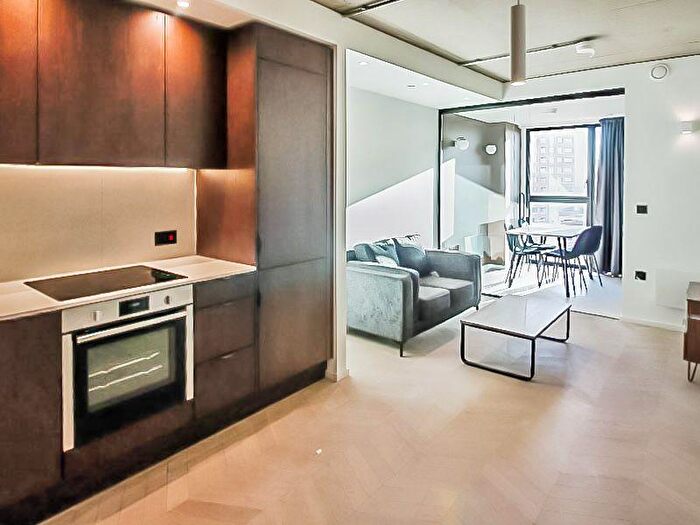 1 Bedroom Apartment To Rent In St Georges Gardens, M15