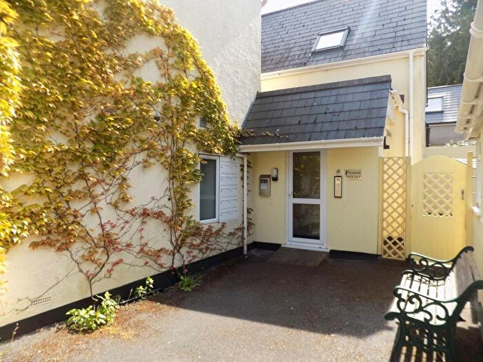 Studio To Rent In Firswood, Oak Hill Road, Torquay, TQ1