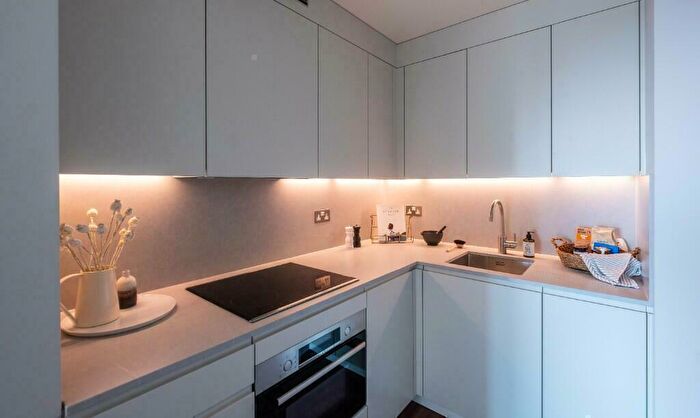 1 Bedroom Apartment To Rent In West Marches, Victoria Way, Woking, Surrey, GU21