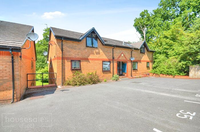 1 Bedroom Flat For Sale In Wessex Court, Southampton, SO19