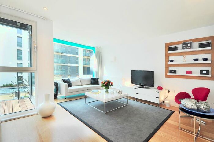 Studio To Rent In Station Approach, Hayes, UB3