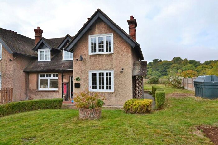 3 Bedroom Semi-Detached House To Rent In Hexton, Hitchin, Hertfordshire, SG5