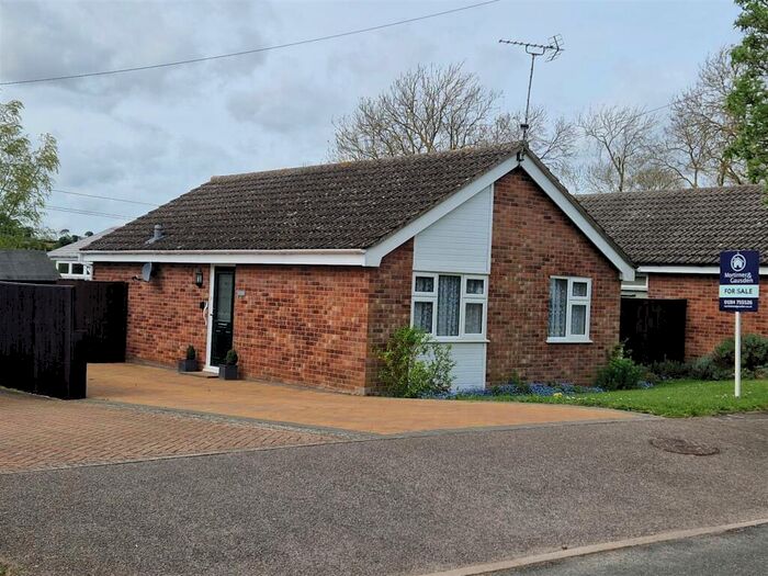 2 Bedroom Detached Bungalow For Sale In Maltward Avenue, Bury St. Edmunds, IP33