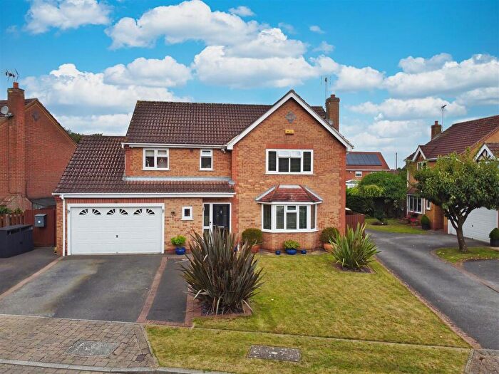 4 Bedroom Detached House For Sale In Fonton Hall Drive, Sutton-In-Ashfield, NG17