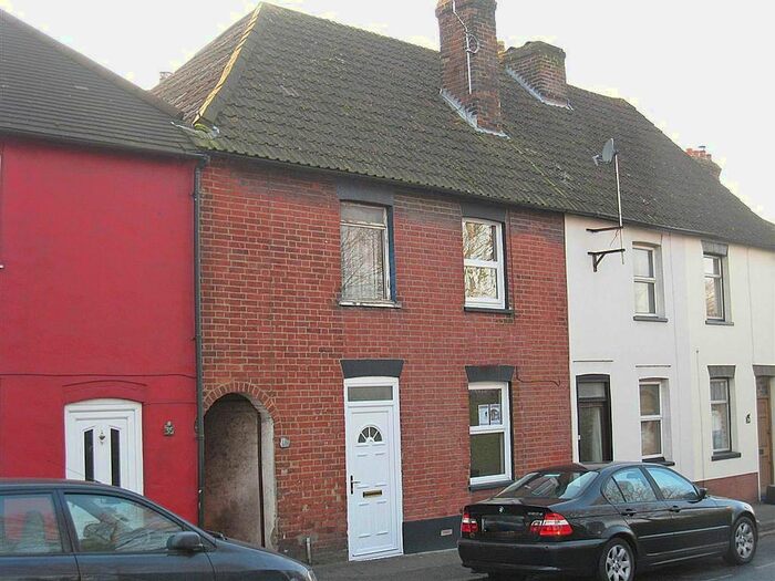 1 Bedroom Terraced House To Rent In Churchfields Road, Salisbury, Wiltshire, SP2