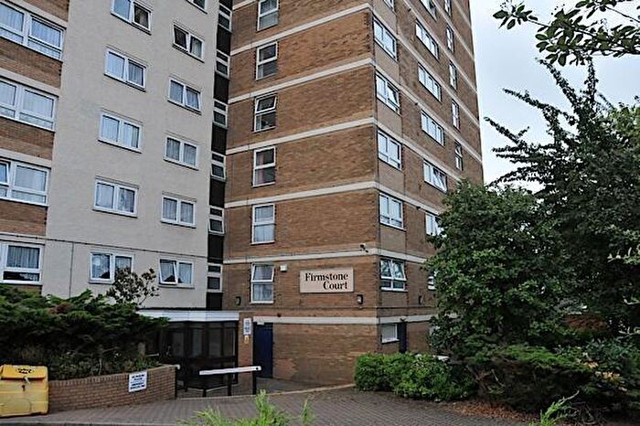 1 Bedroom Flat For Sale In Wollaston - Firmstone Court, DY8