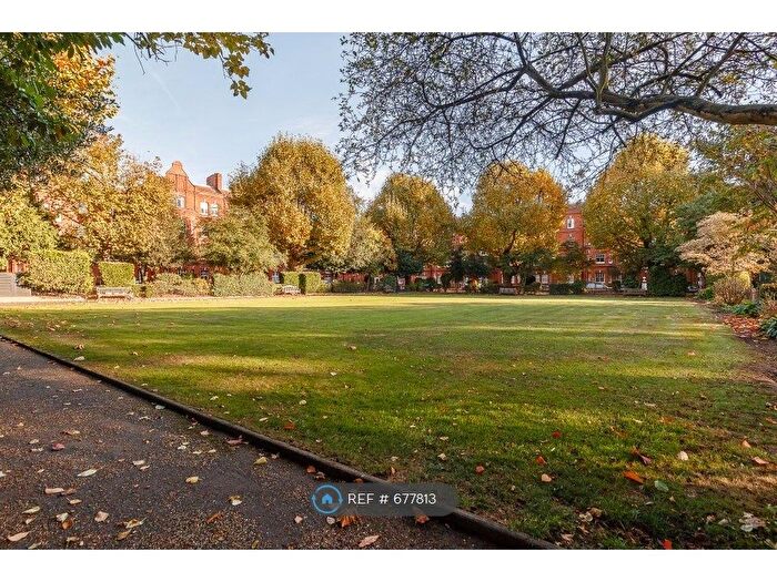 2 Bedroom Flat To Rent In Queens Club Gardens, London, W14