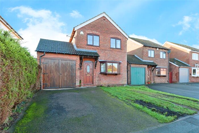 3 Bedroom Detached House For Sale In Shadrack Close, Leicester, Leicestershire, LE9