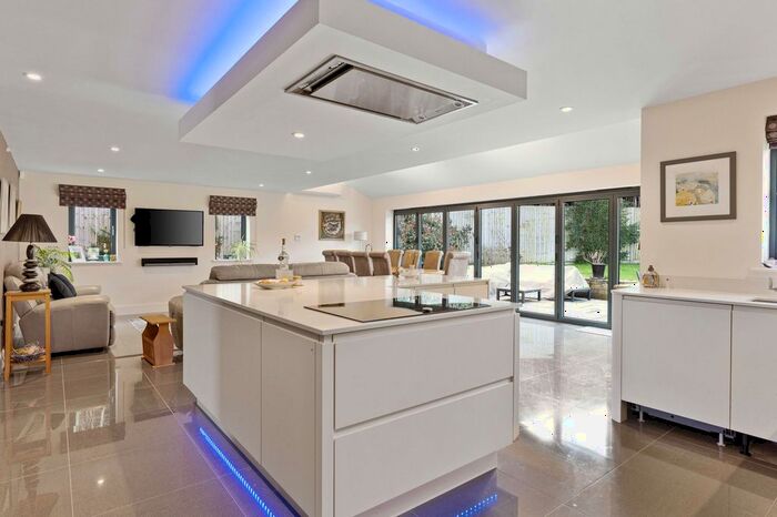 5 Bedroom Detached House For Sale In Station Road, Steeple Morden, SG8