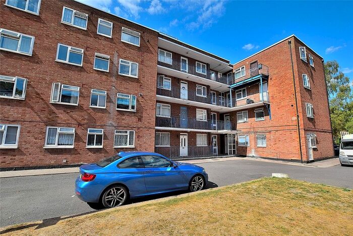 1 Bedroom Flat To Rent In Viceroy Court, High Street South, Dunstable, Beds, LU6