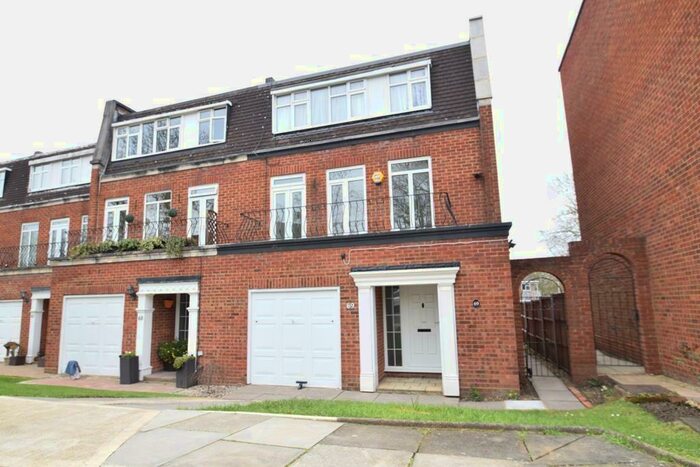 3 Bedroom Town House To Rent In Azalea Walk, Pinner, HA5
