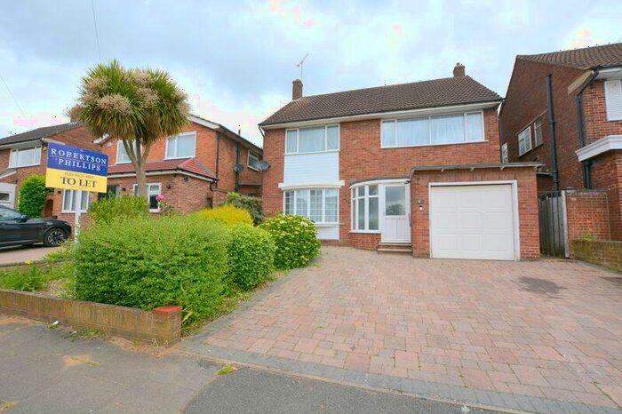 4 Bedroom Detached House To Rent In Albury Drive, Hatch End, HA5