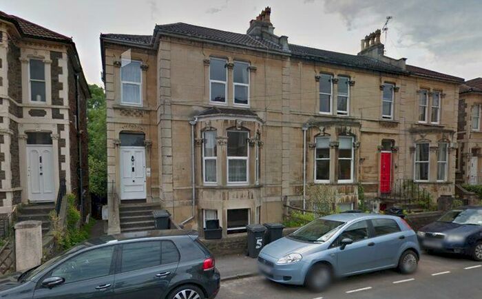 9 Bedroom Flat To Rent In Melville Road, Bristol, BS6
