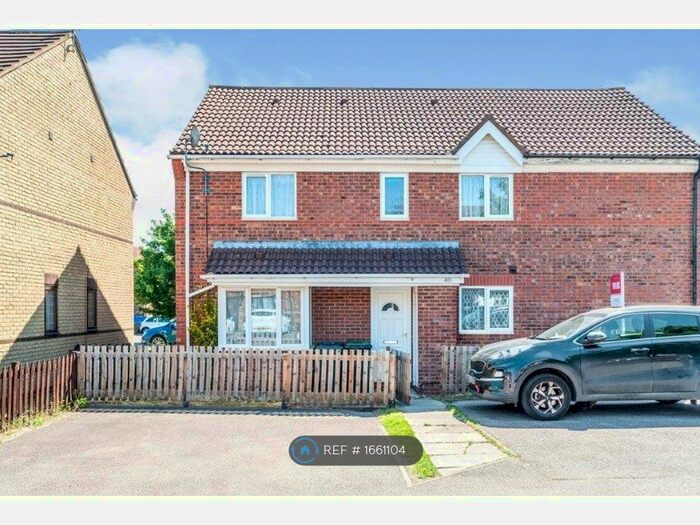 2 Bedroom Terraced House To Rent In The Paddocks, Flitwick, Bedford, MK45