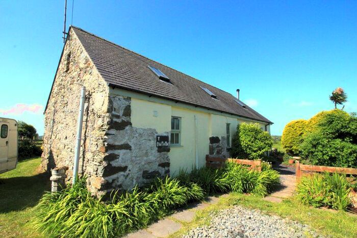 3 Bedroom Detached House For Sale In Llanddeusant, Holyhead, LL65