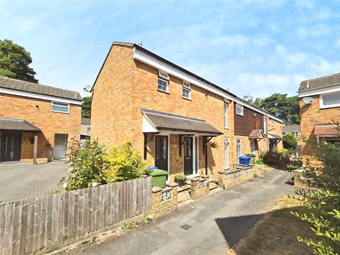 2 Bedroom End Of Terrace House For Sale In Ditchling, Bracknell, Berkshire, RG12
