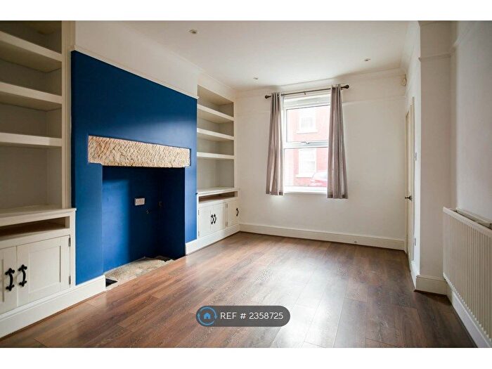 3 Bedroom Terraced House To Rent In Kitson Street, Leeds, LS9