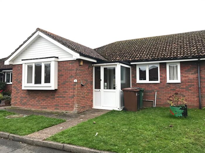 2 Bedroom Semi-Detached Bungalow For Sale In Scotts Acre, Camber, Rye, TN31