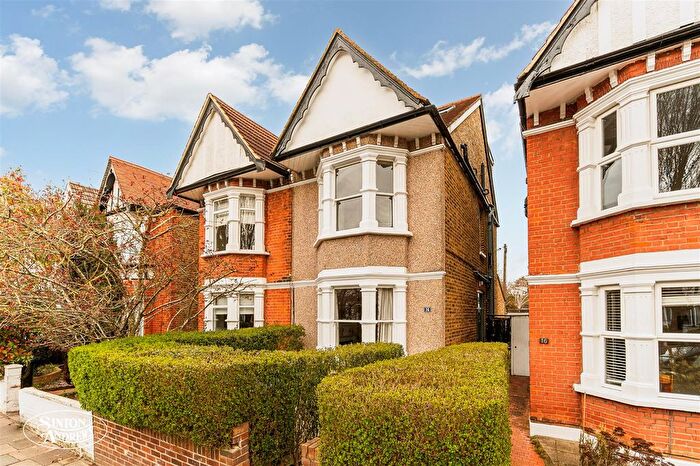 3 Bedroom Semi Detached House For Sale In Northcroft Road, Northfields, W13