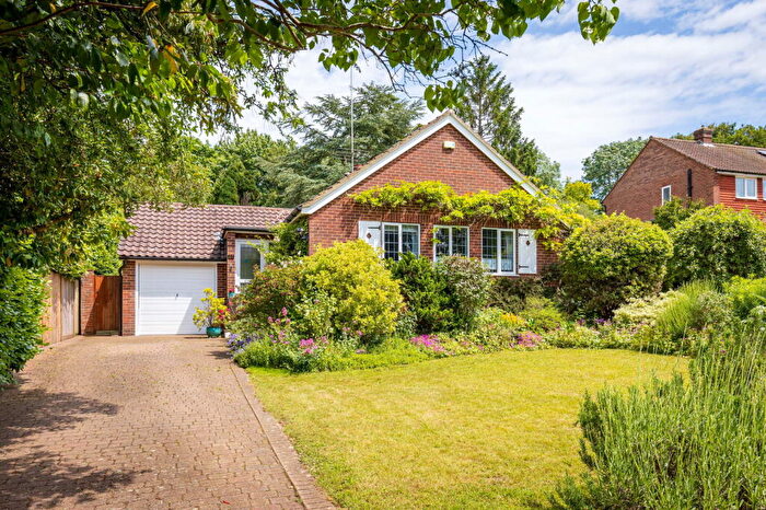 3 Bedroom Detached Bungalow For Sale In Levylsdene, Merrow, GU1