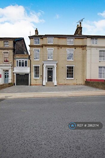 2 Bedroom Flat To Rent In The Lighthouse, Ipswich, IP1